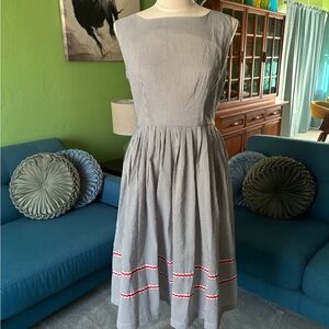 Tailor & Twirl pinup dress